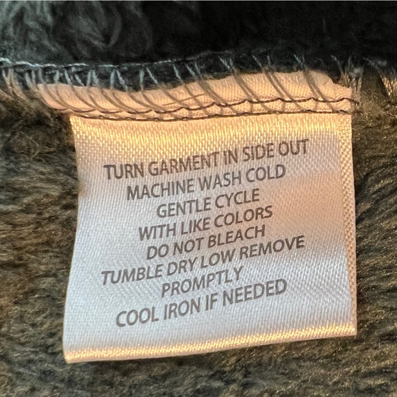 French Laundry Large Soft Fleece Grey Vest Zippered Front With Pockets - Picture 6 of 6